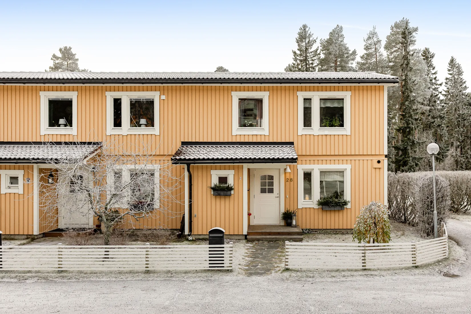 Radhus, Ottfjällsvägen 28, Nedre Torvalla, Östersund