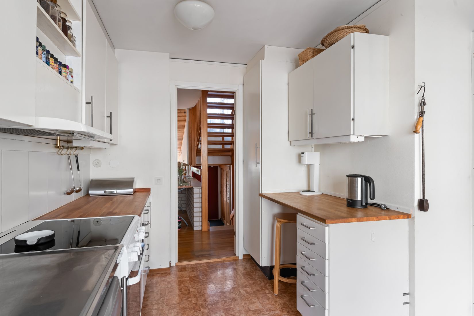 Villa, Radhus, Hellstedtsgatan 2B, Sveaplan/Lasarettsområdet, Eskilstuna