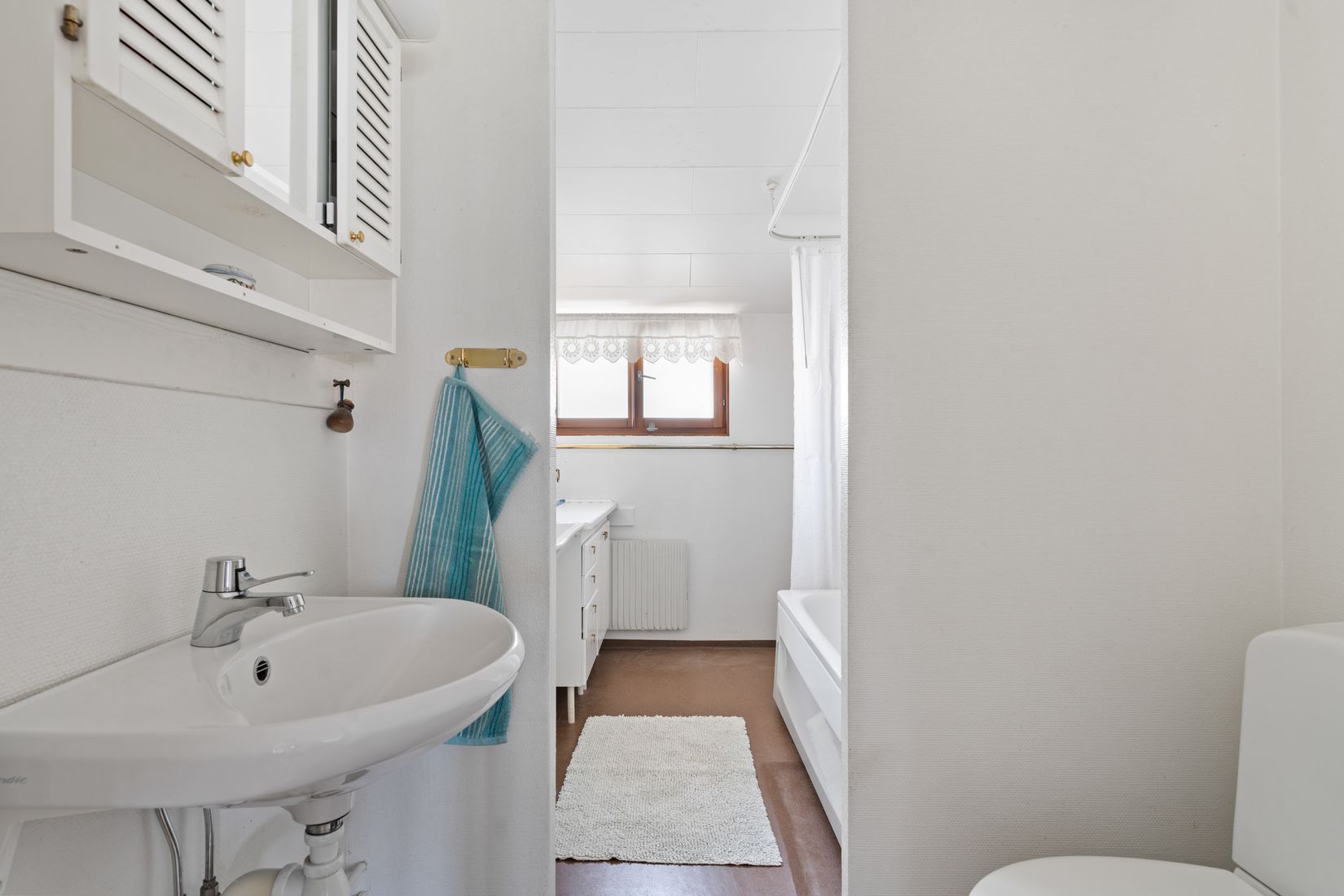 Villa, Radhus, Hellstedtsgatan 2B, Sveaplan/Lasarettsområdet, Eskilstuna