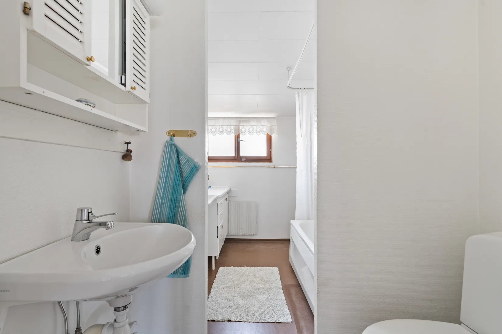 Villa, Radhus, Hellstedtsgatan 2B, Sveaplan/Lasarettsområdet, Eskilstuna