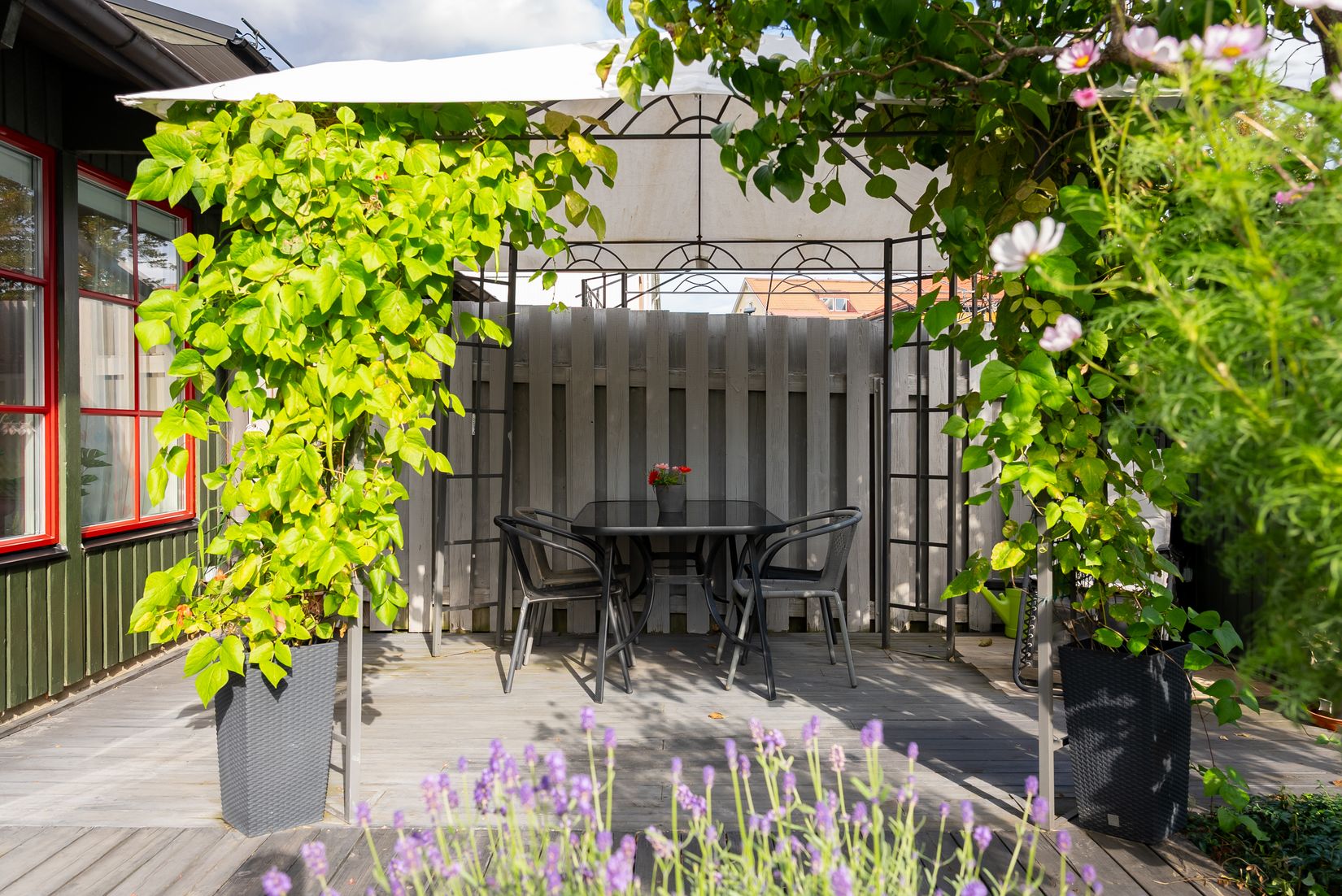 Villa, Radhus, Hellstedtsgatan 2B, Sveaplan/Lasarettsområdet, Eskilstuna