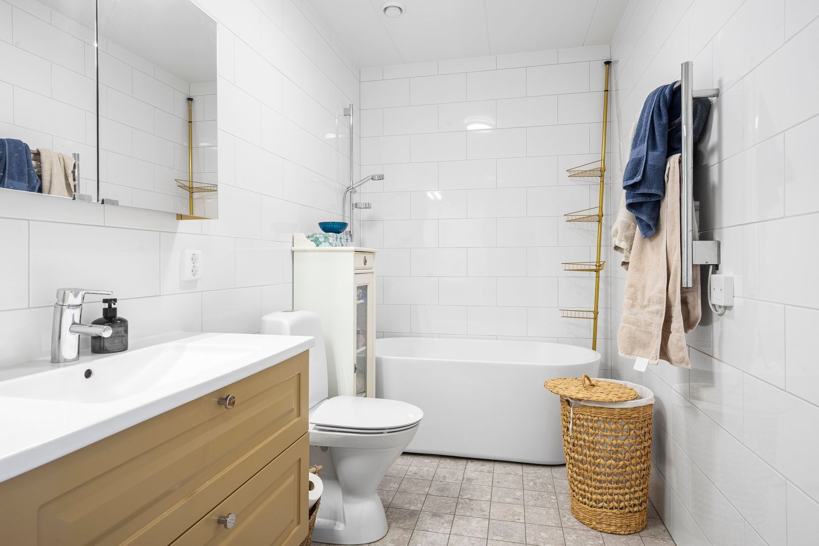 Radhus, Hägnadsgatan 53, Trädgårdsstaden, Skövde