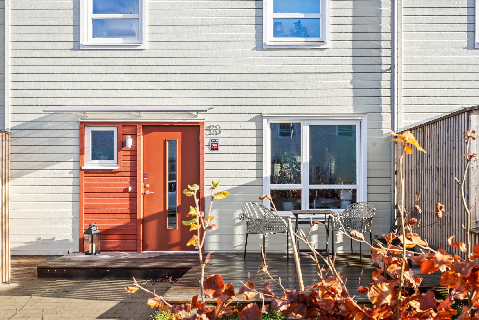 Radhus, Hägnadsgatan 53, Trädgårdsstaden, Skövde