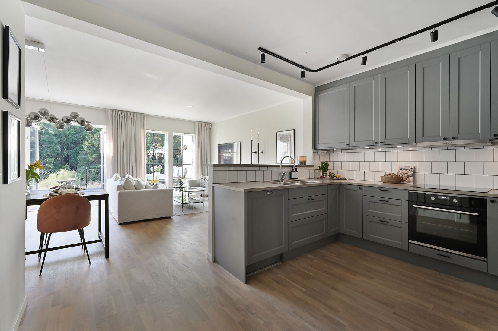 Bostadsrätt, Radhus, Friggaslingan 27, Skälby, Järfälla