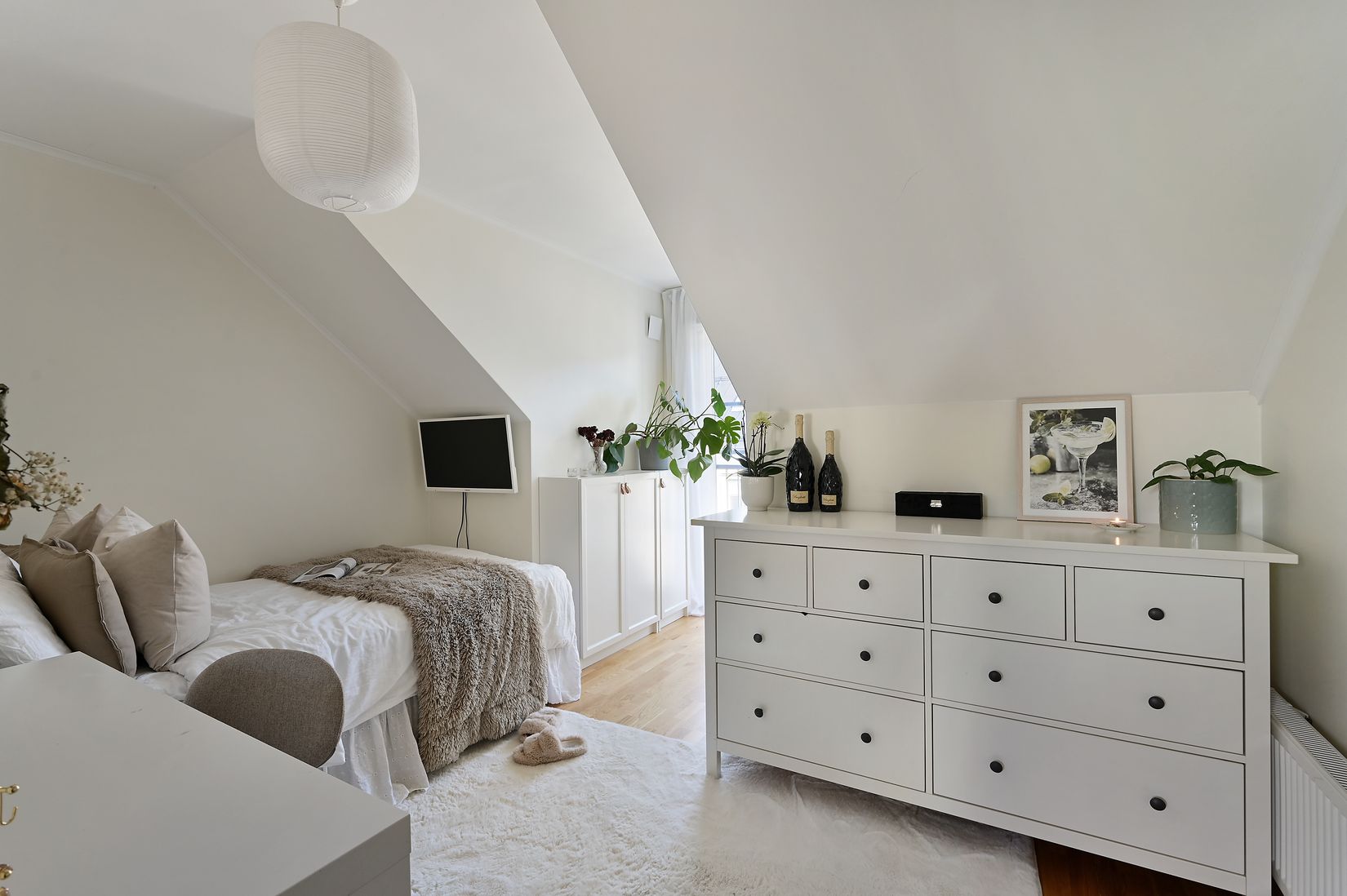 Bostadsrätt, Radhus, Friggaslingan 27, Skälby, Järfälla