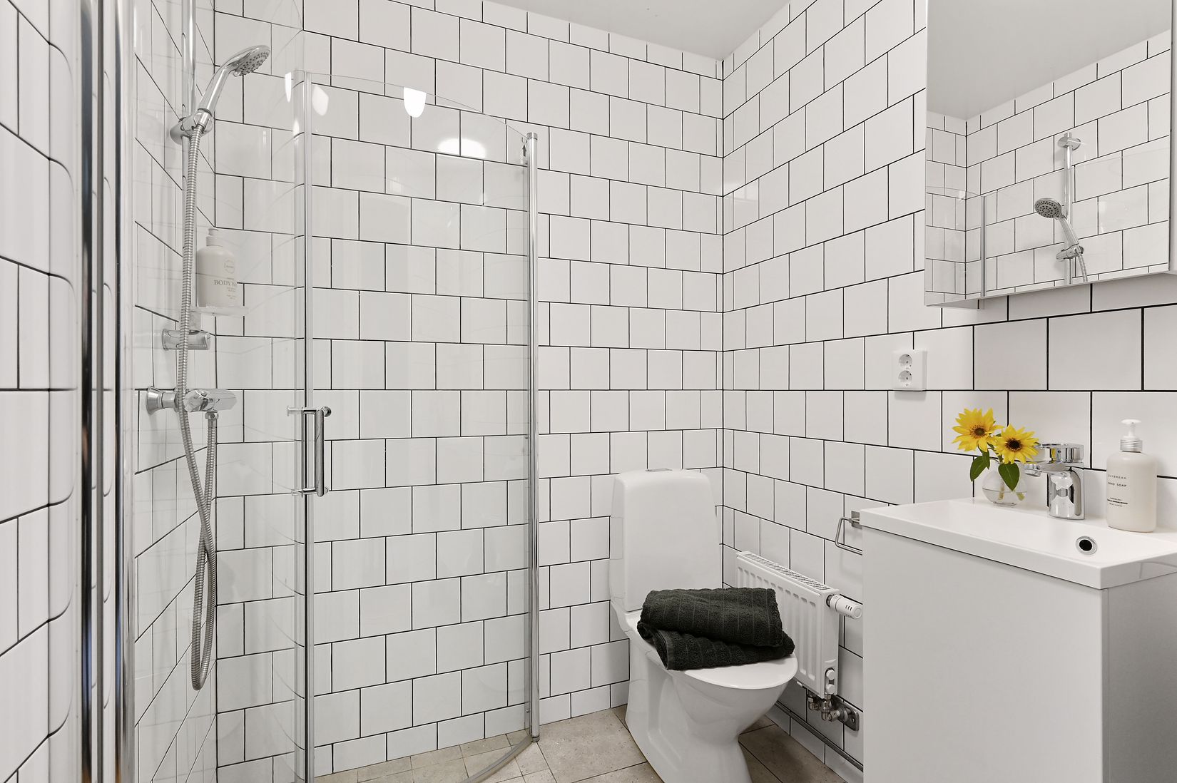 Bostadsrätt, Radhus, Friggaslingan 27, Skälby, Järfälla