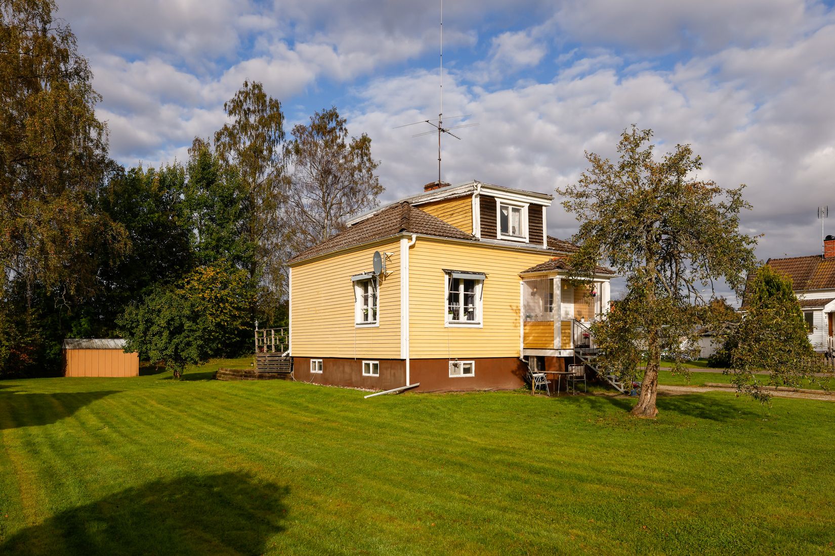 Villa, Västra gatan 35, Kumla