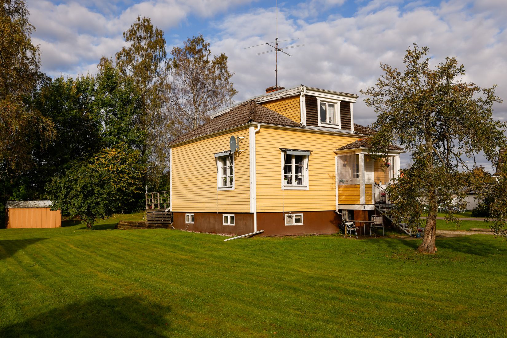 Villa, Västra gatan 35, Kumla