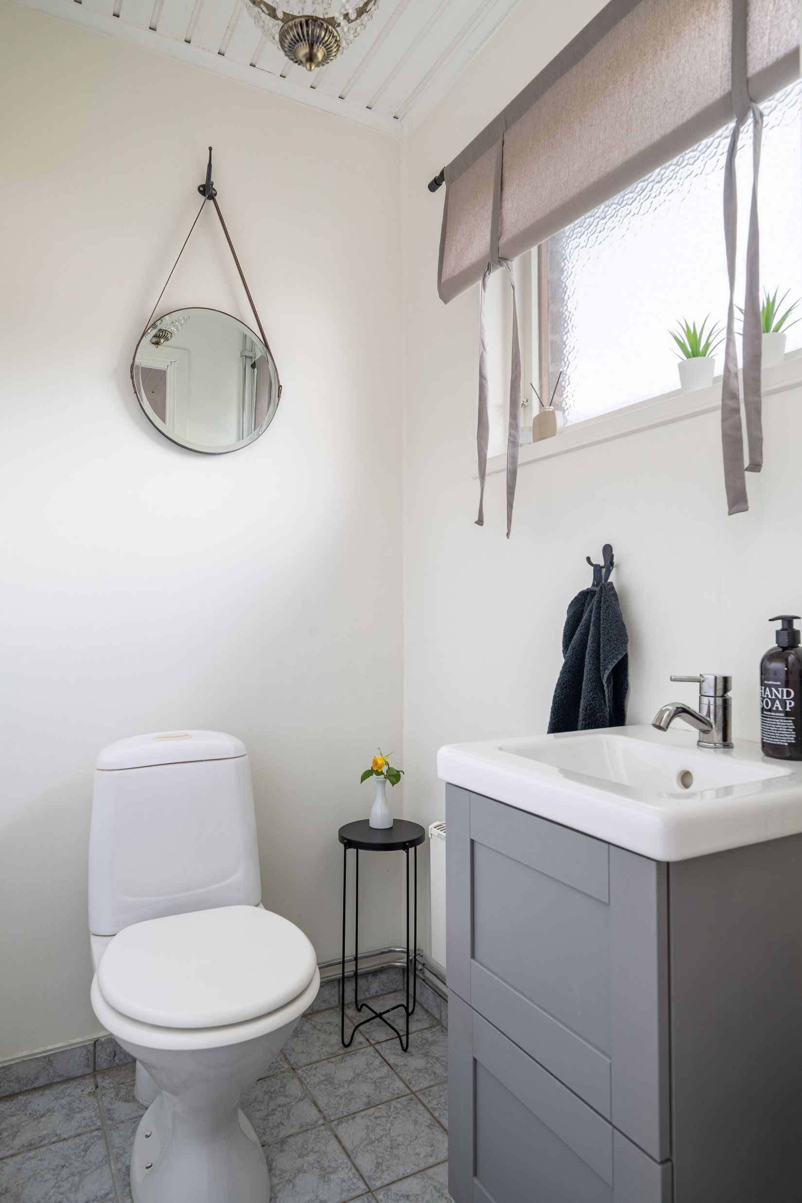 Villa, Korsbacksvägen 1, Björnlunda tätort, Gnesta