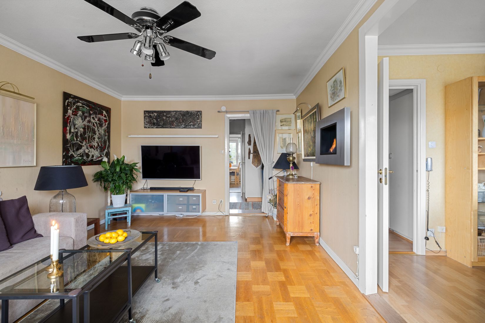 Bostadsrätt, Tullingebergsvägen 5, Tullingeberg, Botkyrka