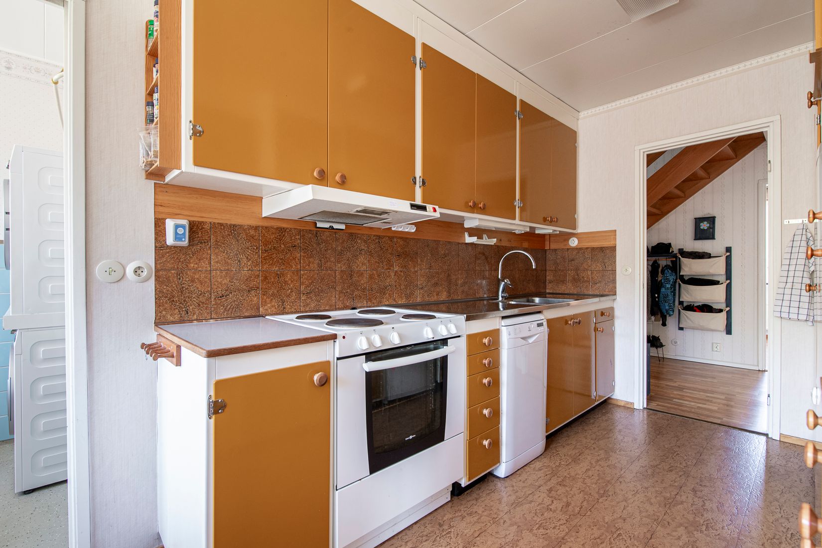 Villa, Radhus, Fodergatan 6, Hammarby, Västerås