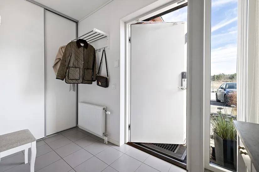 Radhus, Fänriksvägen 35, Barkarbystaden, Järfälla