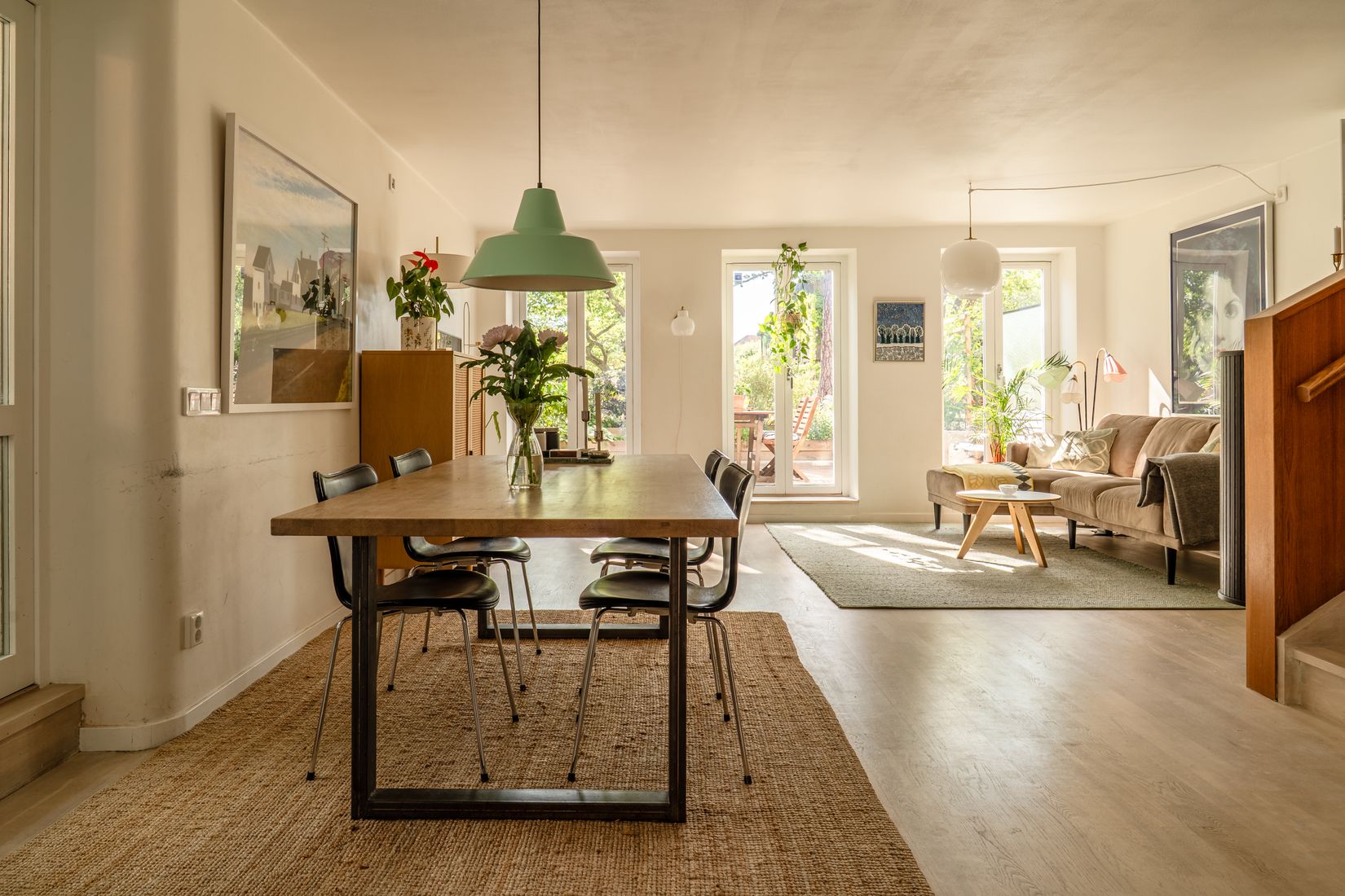 Radhus, Nybodaringen 111, Liljeholmen, Stockholm