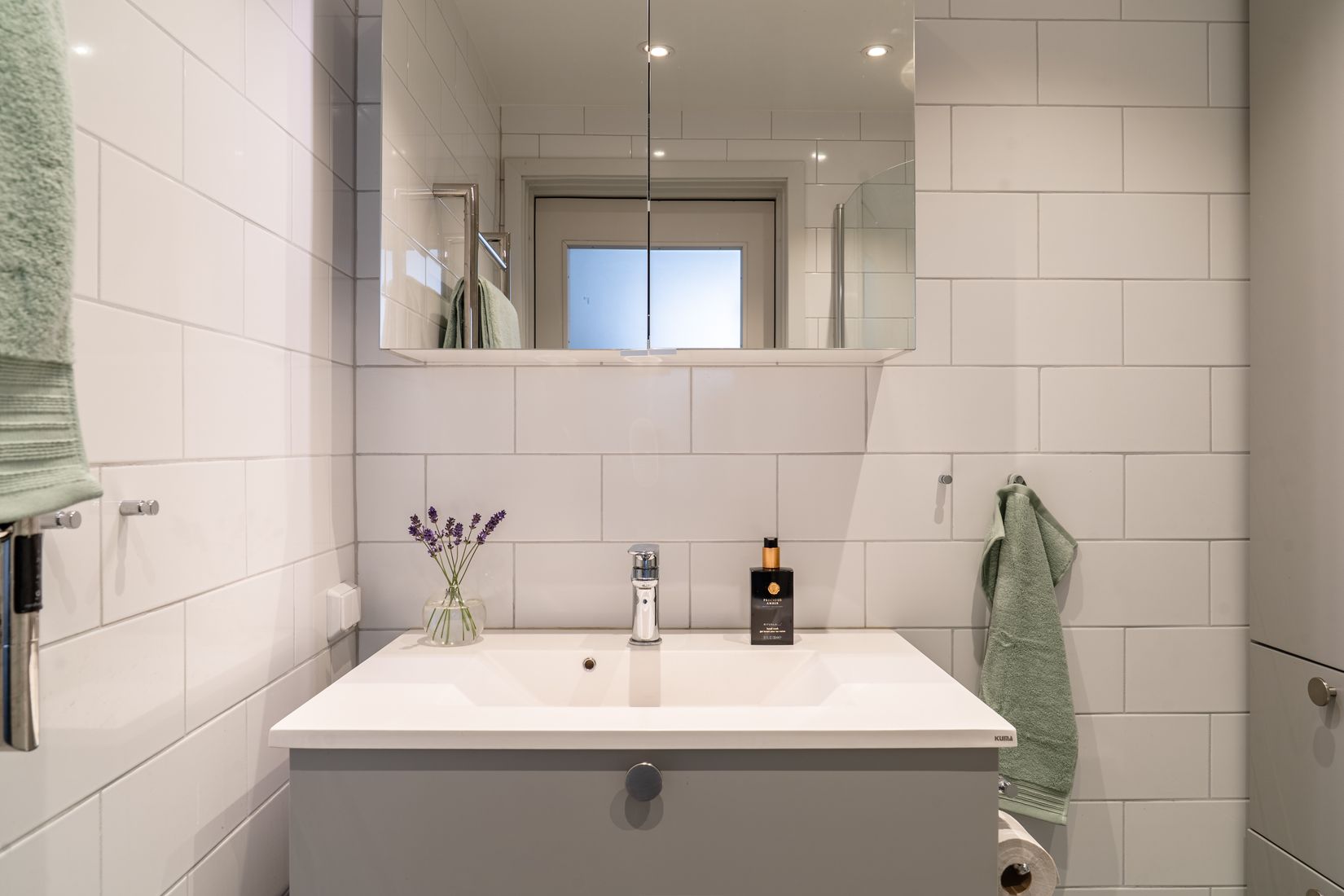 Radhus, Nybodaringen 111, Liljeholmen, Stockholm