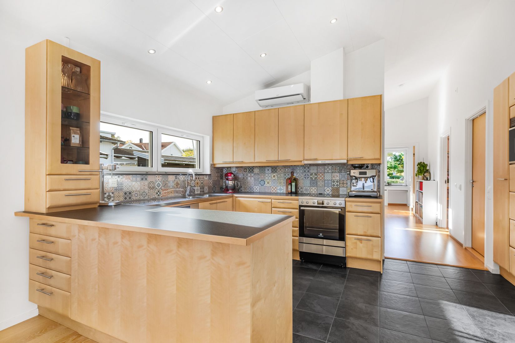 Villa, Gamens väg 20, Marielundsviken, Strängnäs