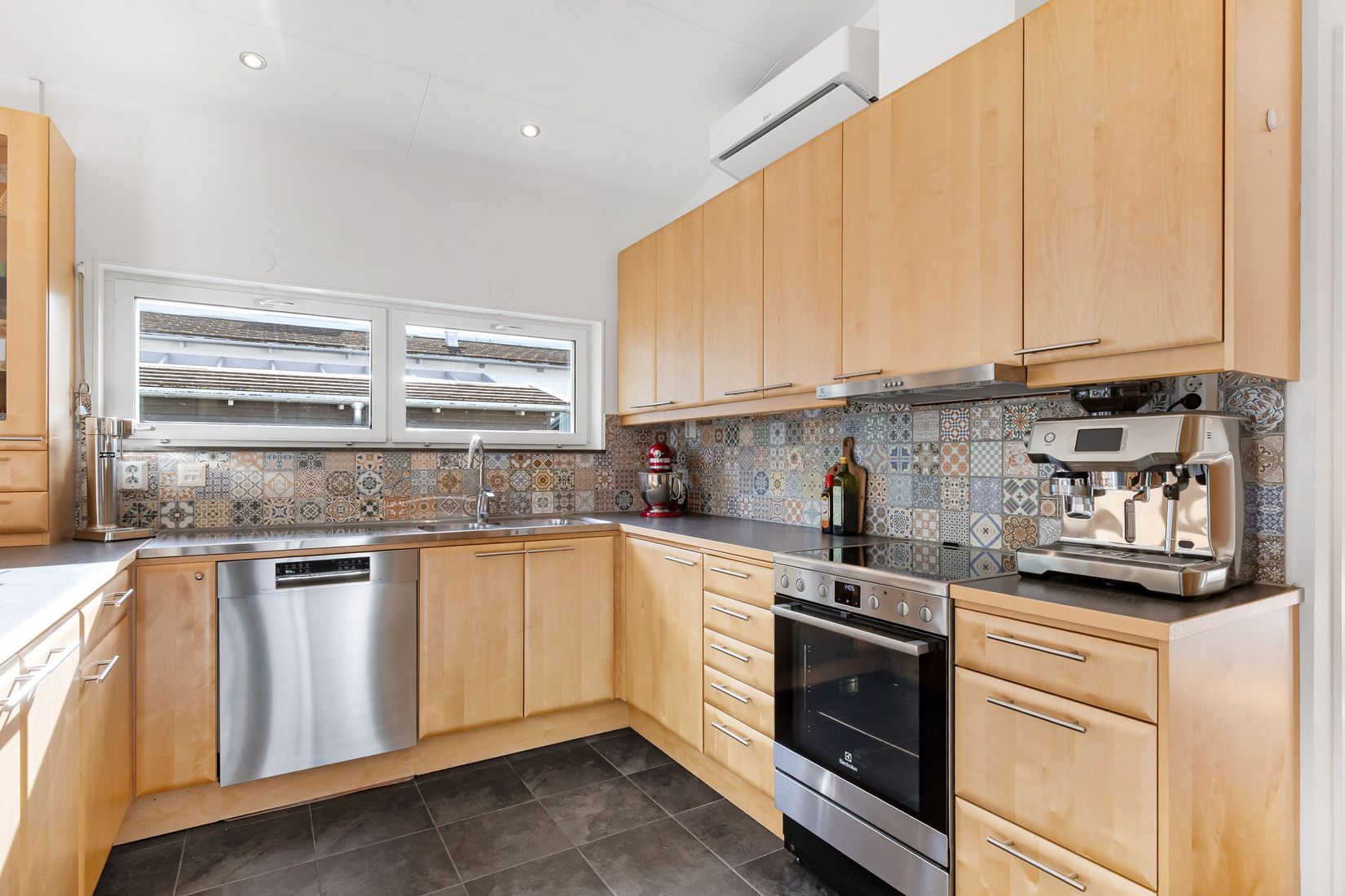 Villa, Gamens väg 20, Marielundsviken, Strängnäs