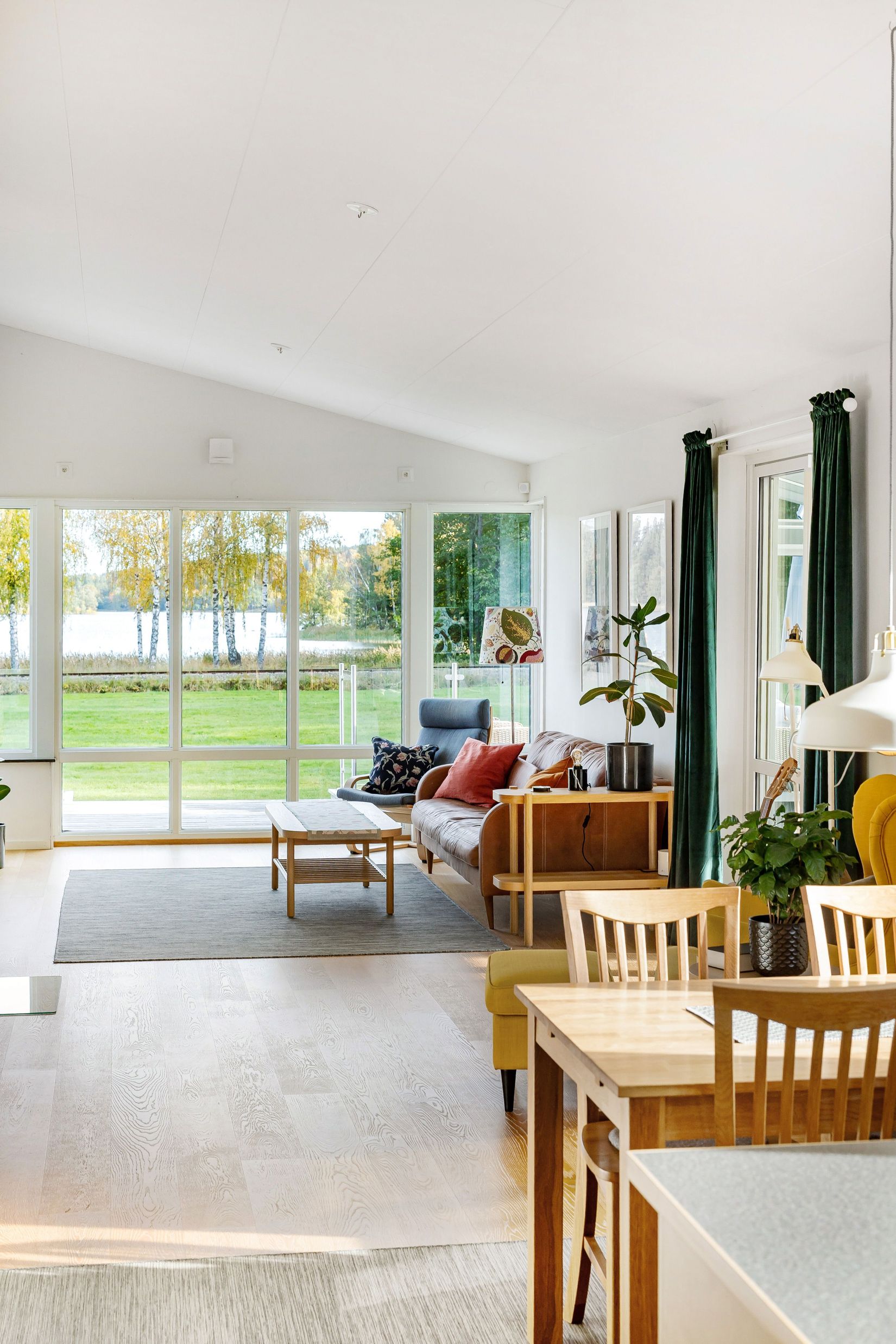 Villa, Gamens väg 20, Marielundsviken, Strängnäs