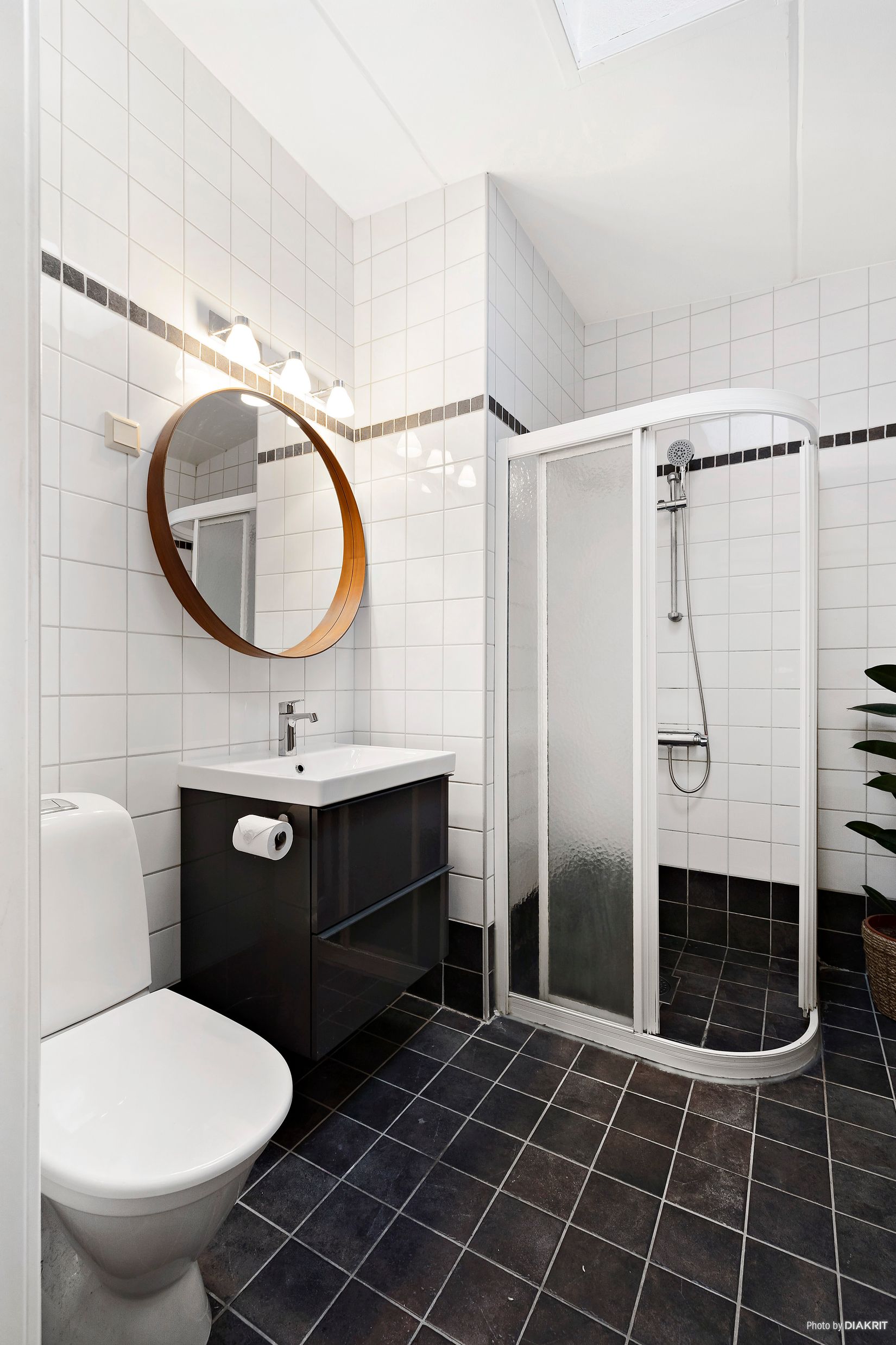 Radhus, Gillbergavägen 14, Rotebro, Sollentuna