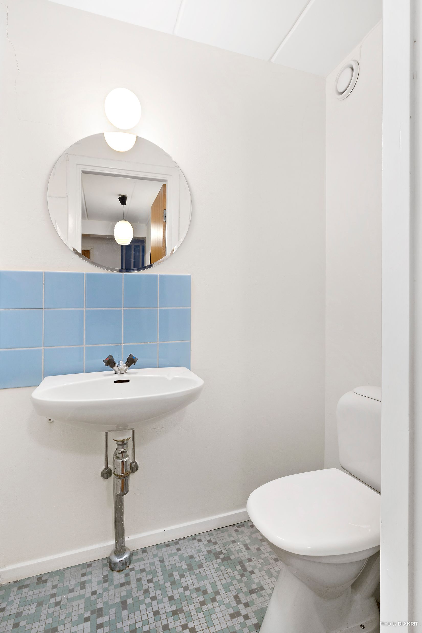 Radhus, Gillbergavägen 14, Rotebro, Sollentuna