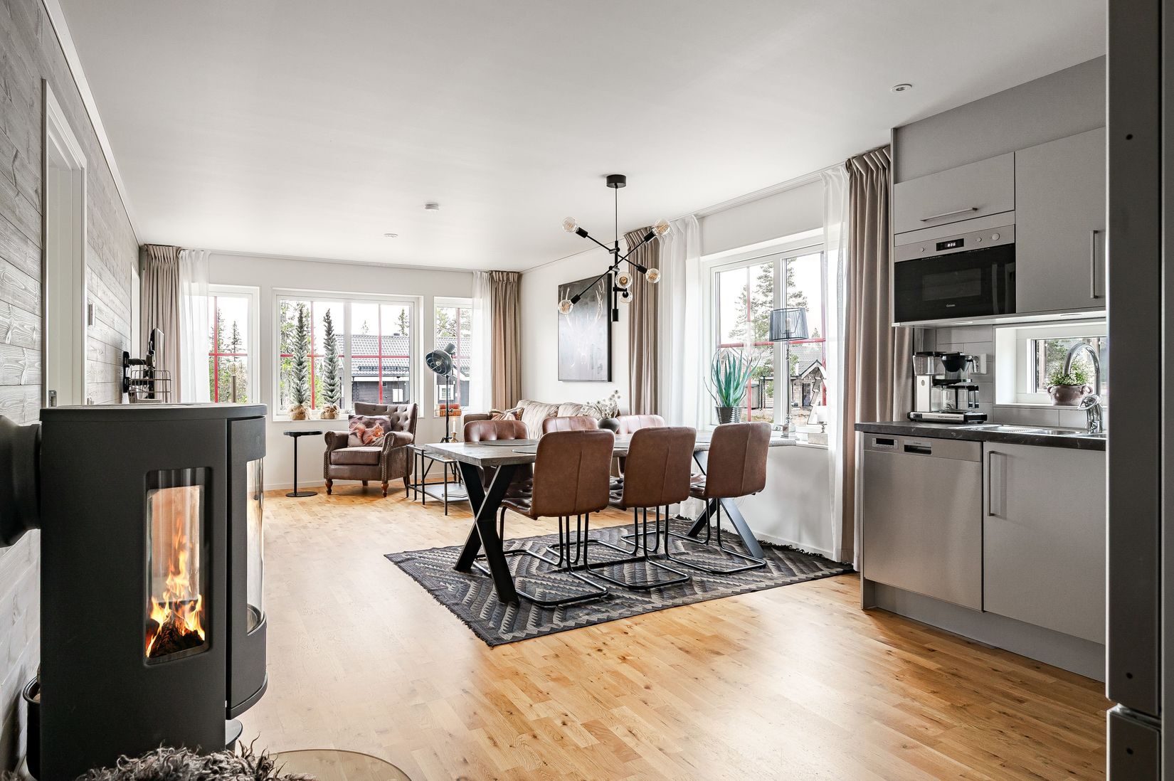 Bostadsrätt, Storhogna Torg 13F, Storhogna, Berg