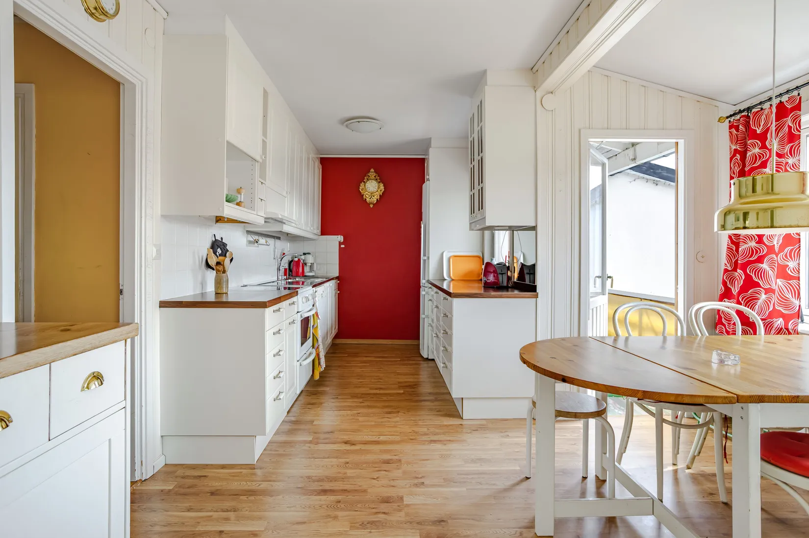 Radhus, Runstensvägen 66, Granlo, Sundsvall