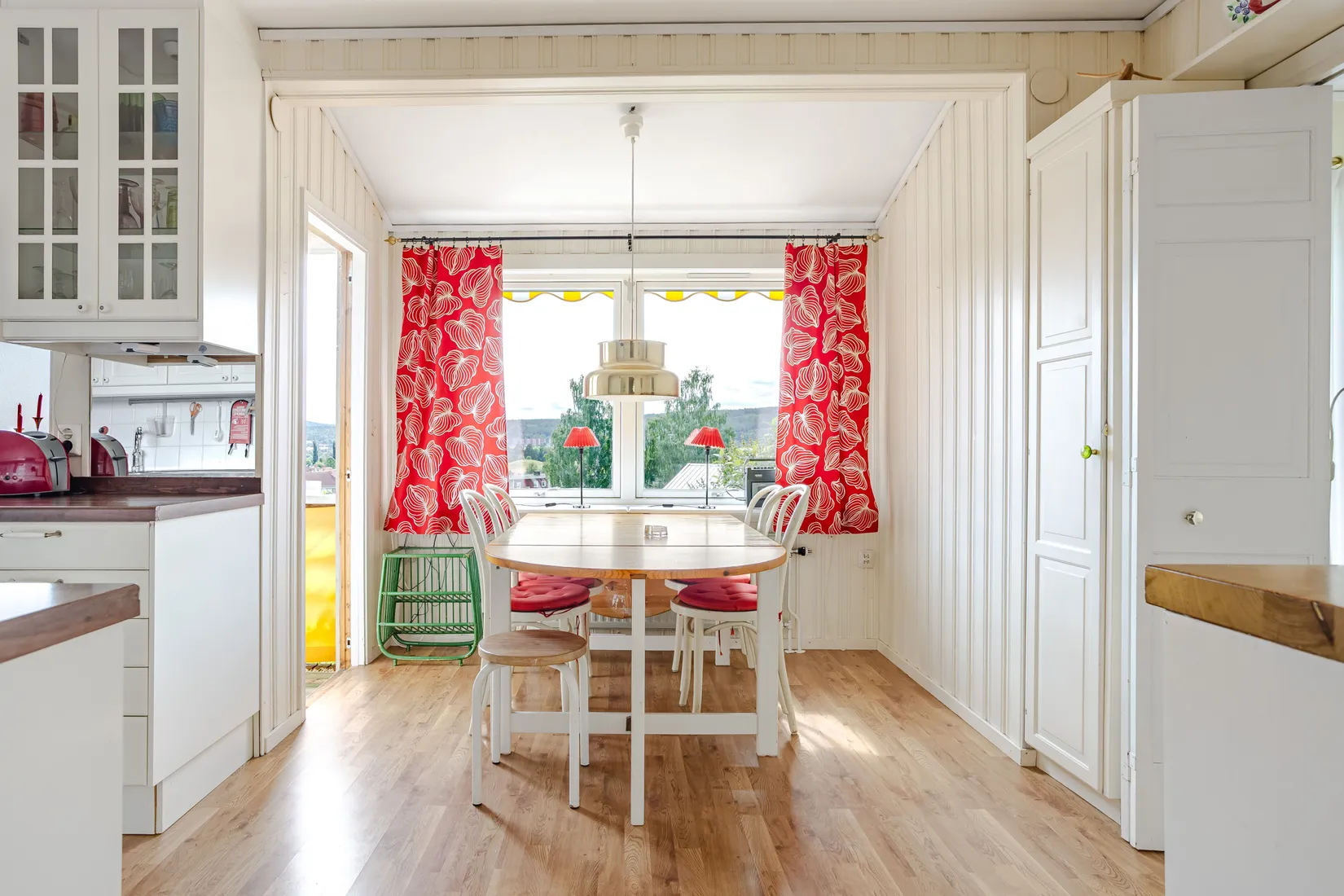 Radhus, Runstensvägen 66, Granlo, Sundsvall