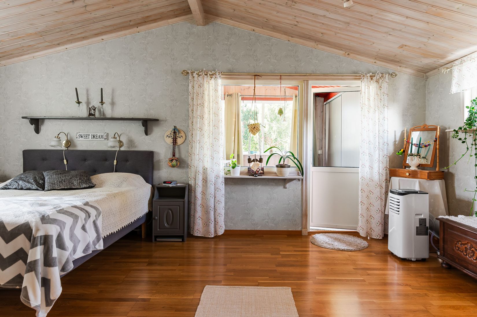 Villa, Hultvägen 4, Hjälmsätter, Katrineholm