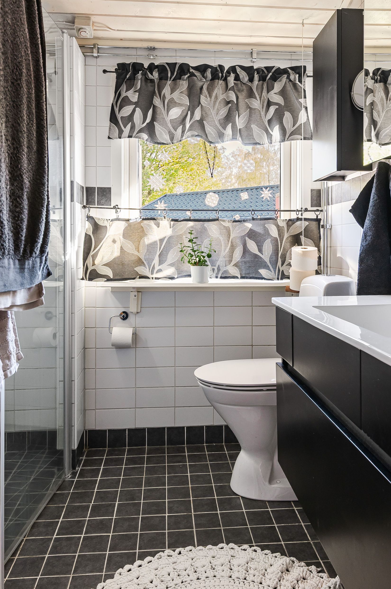 Villa, Hultvägen 4, Hjälmsätter, Katrineholm