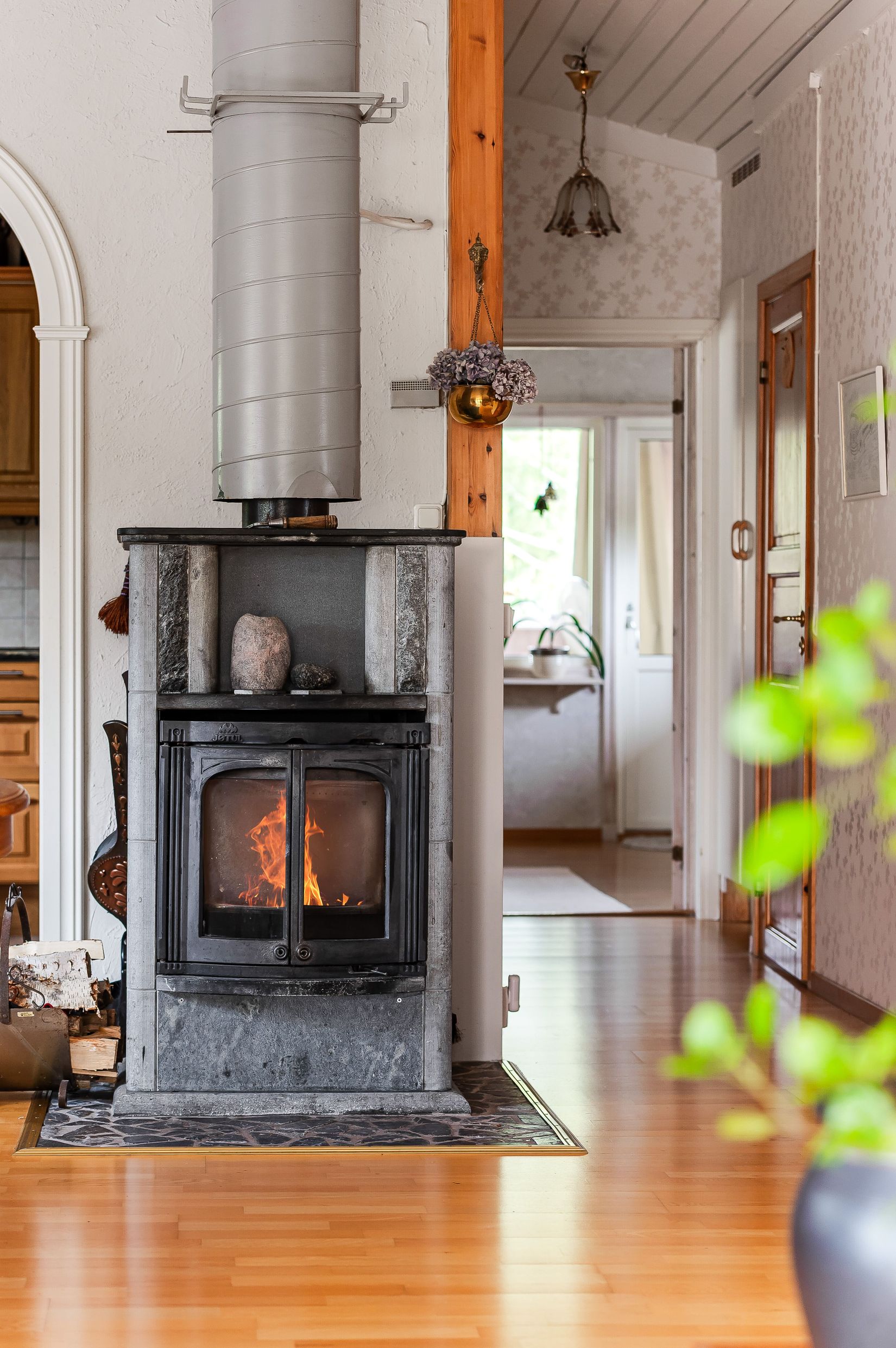 Villa, Hultvägen 4, Hjälmsätter, Katrineholm