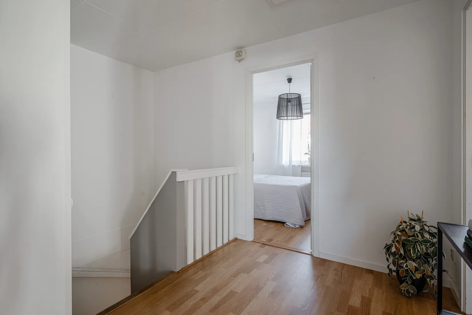 Bostadsrätt, Radhus, Karlavägen 19, Haga, Vallentuna