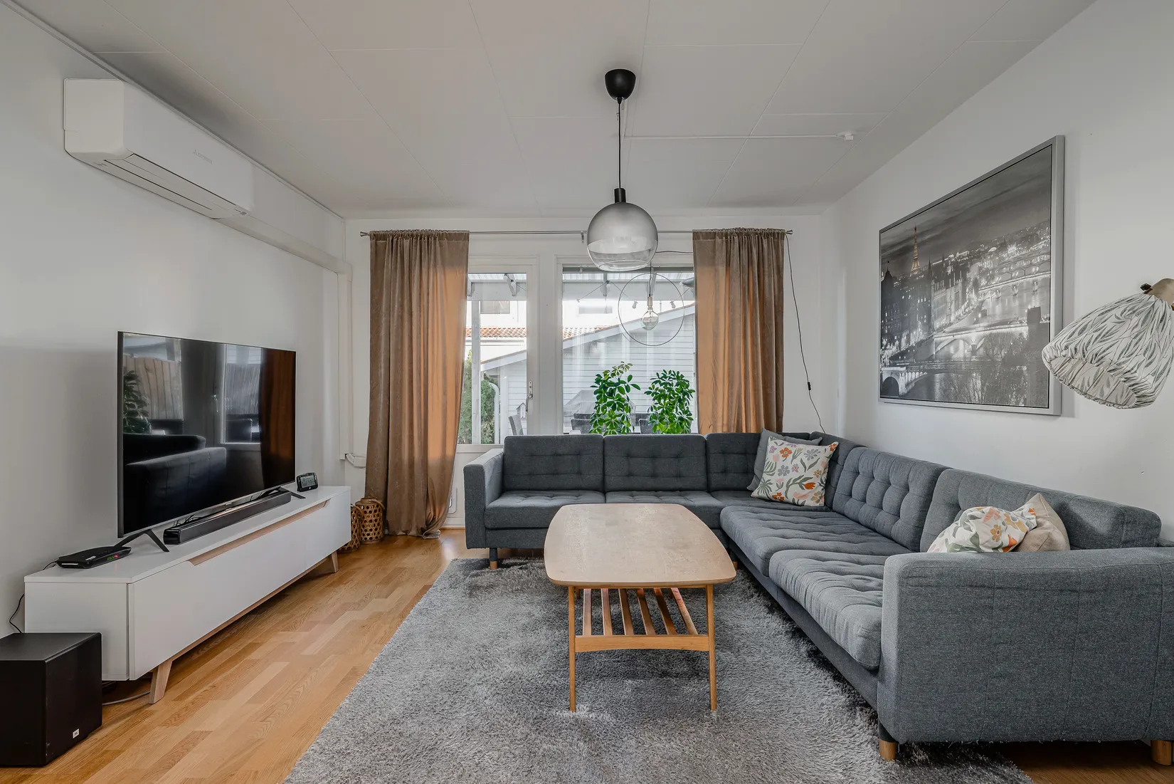 Bostadsrätt, Radhus, Karlavägen 19, Haga, Vallentuna