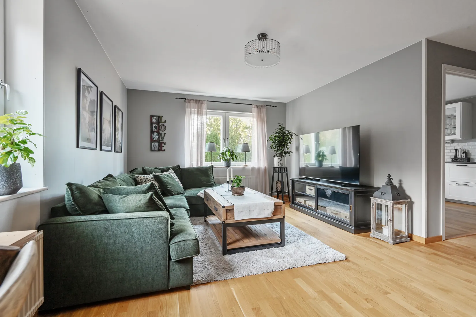 Bostadsrätt, Slussbrovägen 53, Runö, Österåker