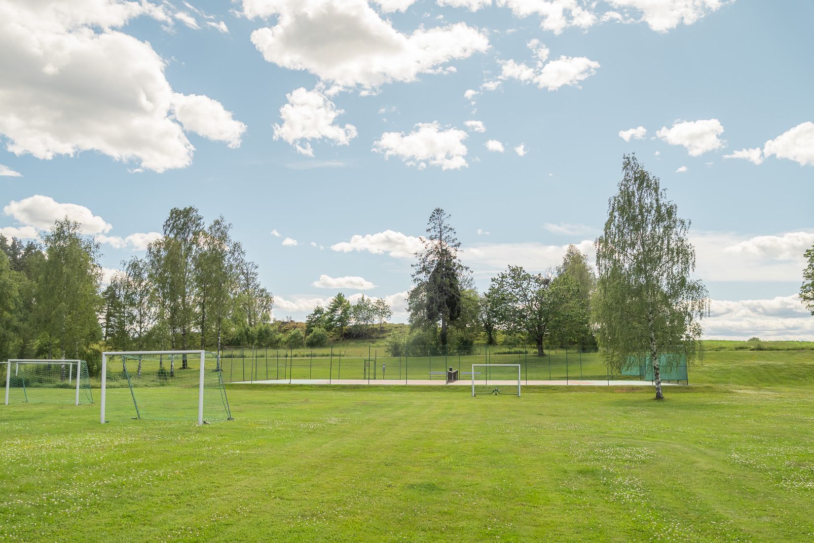 Tomt, Årsta 2:24, Årsta 1, Sköldinge, Katrineholm