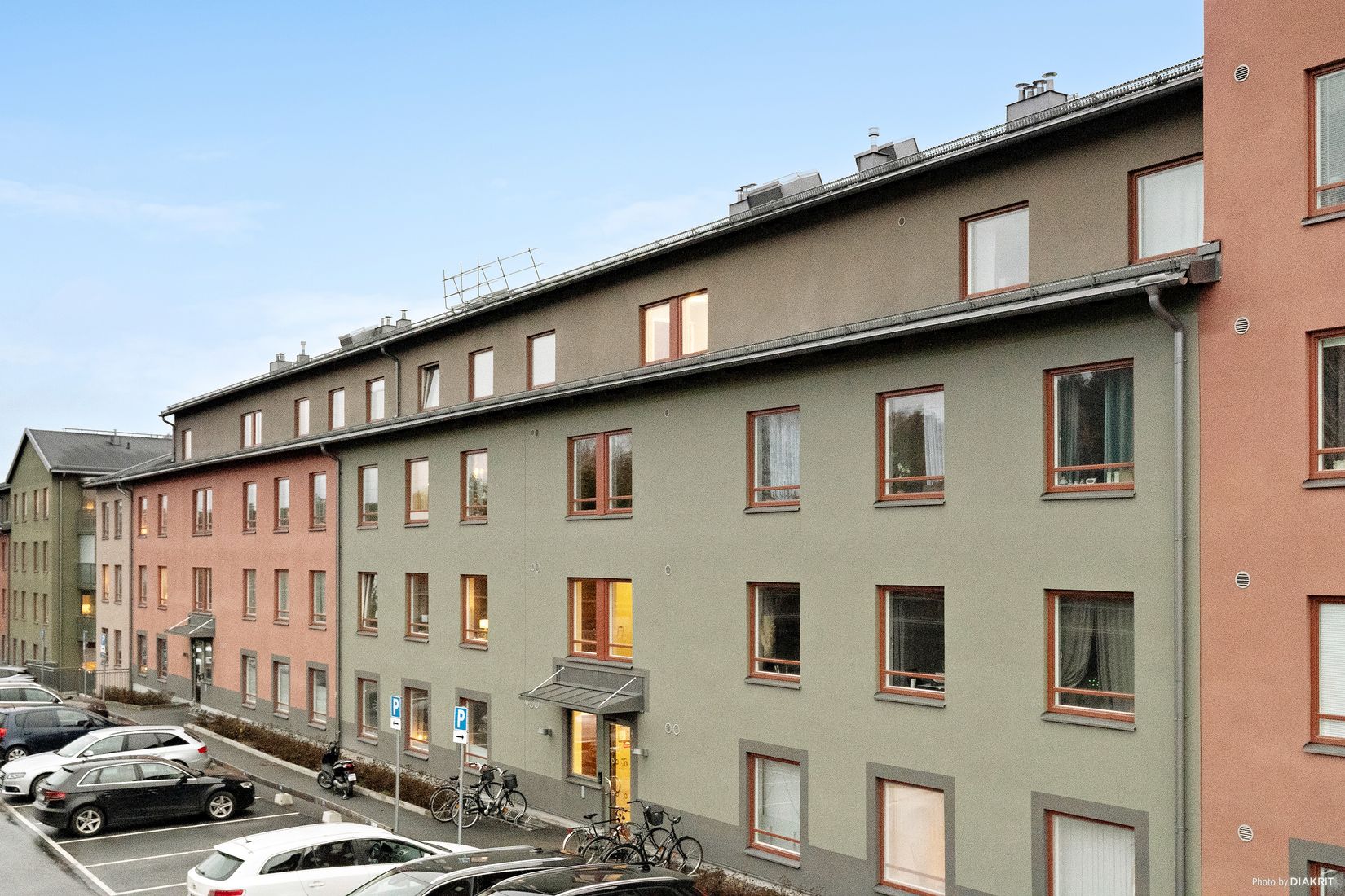 Bostadsrätt, Herrgårdsgatan 93, Stationslunden, Bålsta, Håbo