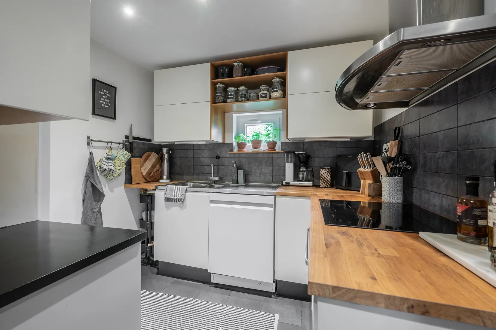 Villa, Utsiktsvägen 5 & 5A, Botkyrka