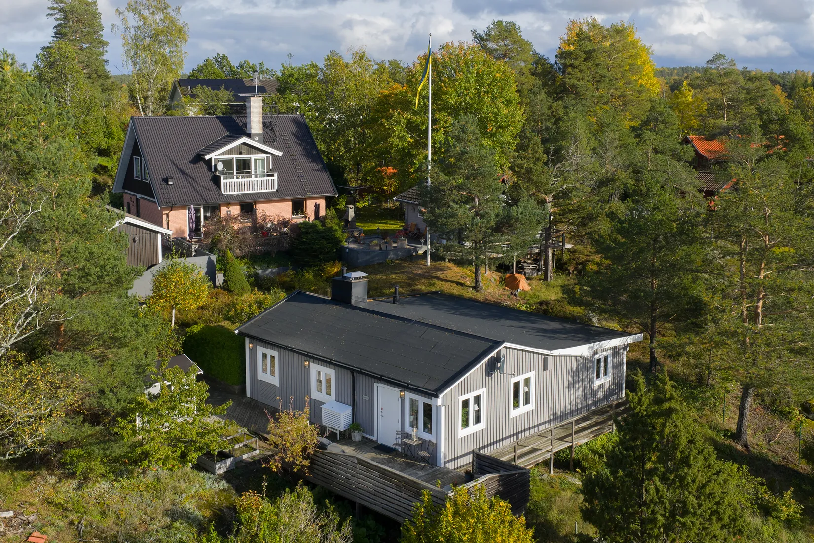 Villa, Utsiktsvägen 5 & 5A, Botkyrka