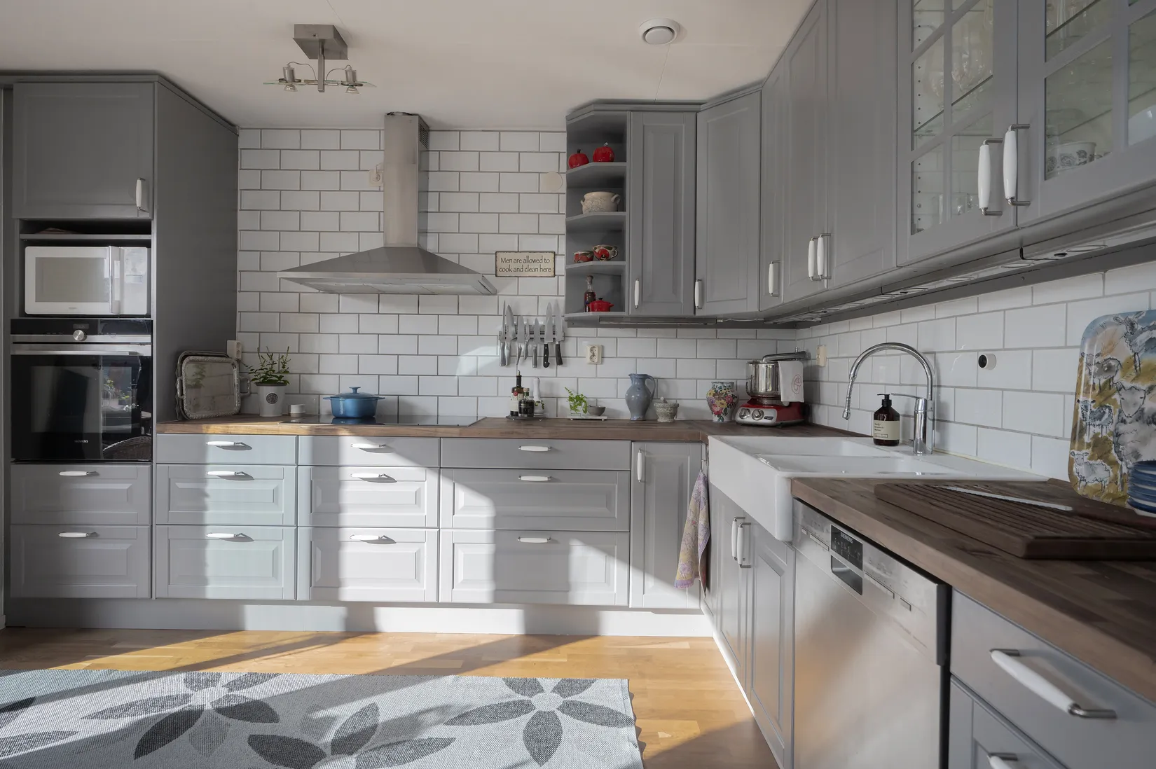 Villa, Utsiktsvägen 5 & 5A, Botkyrka