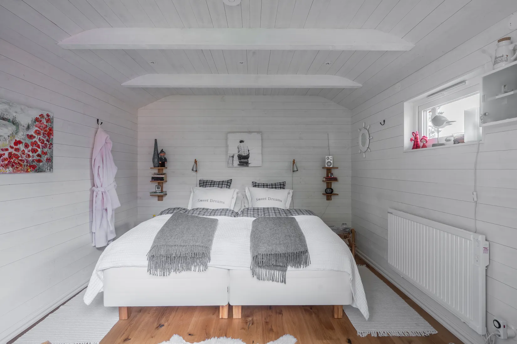 Villa, Utsiktsvägen 5 & 5A, Botkyrka