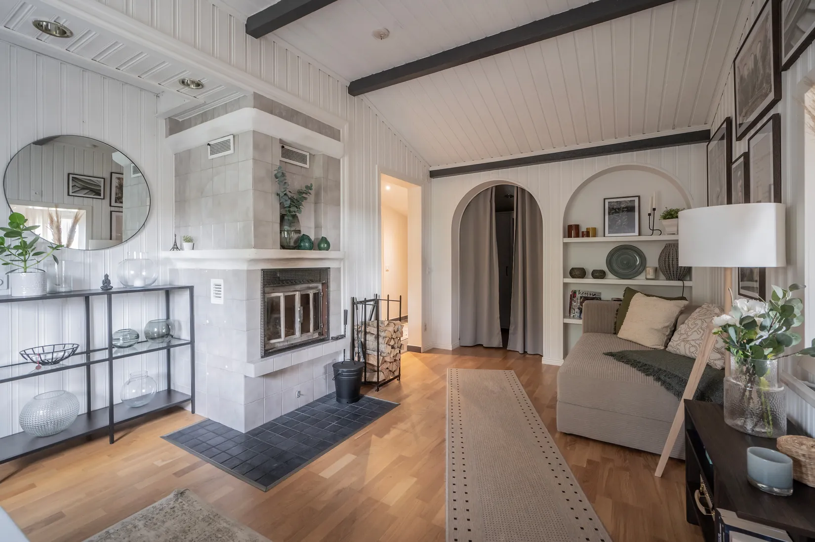 Villa, Utsiktsvägen 5 & 5A, Botkyrka