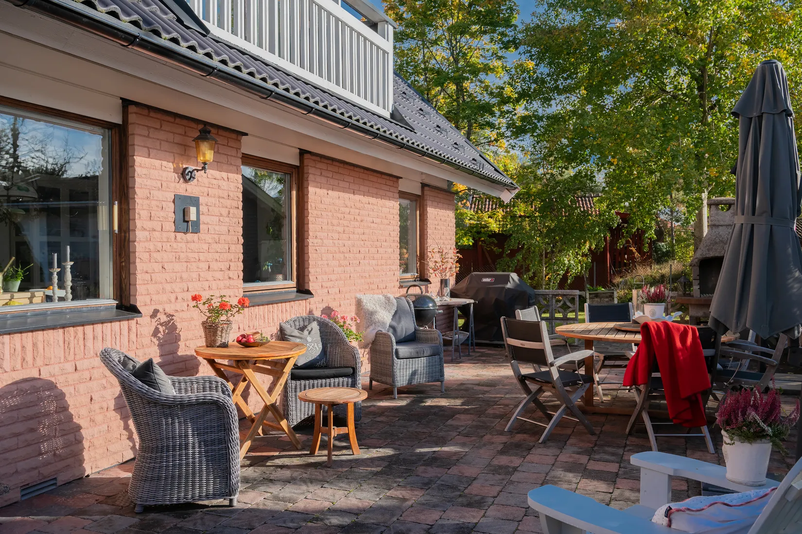 Villa, Utsiktsvägen 5 & 5A, Botkyrka