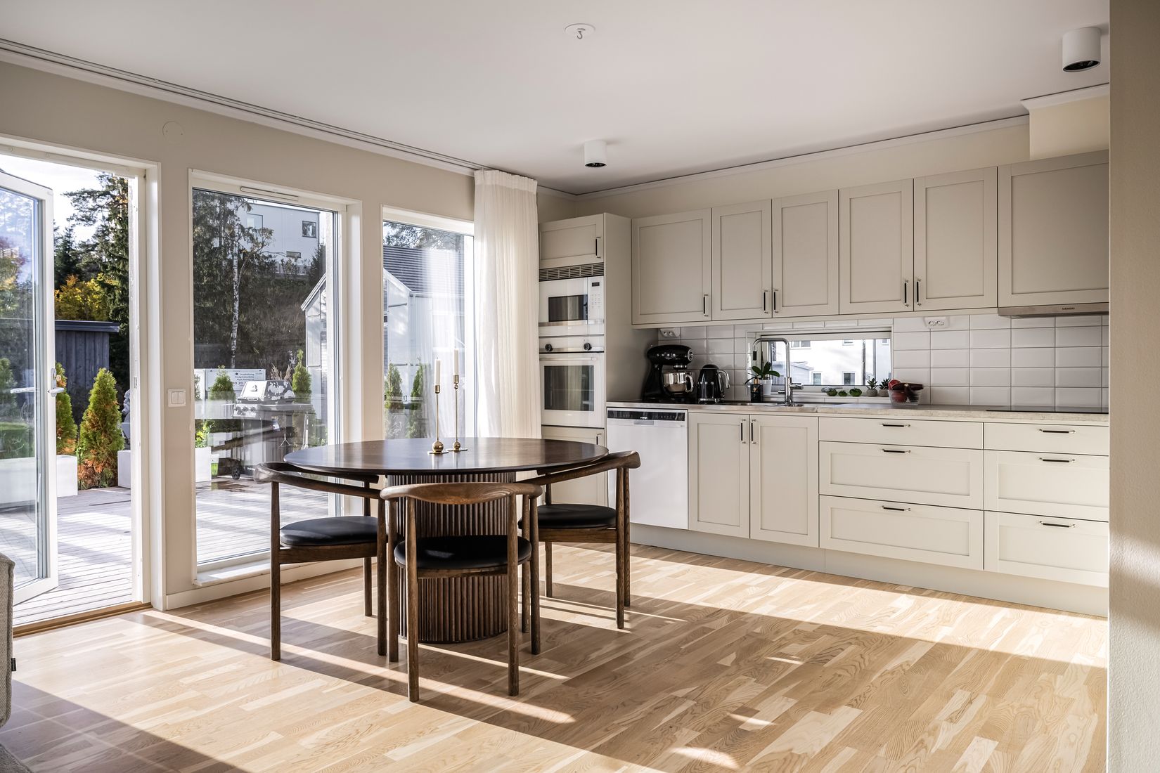 Bostadsrätt, Radhus, Djupdalsvägen 6C, Länna , Huddinge