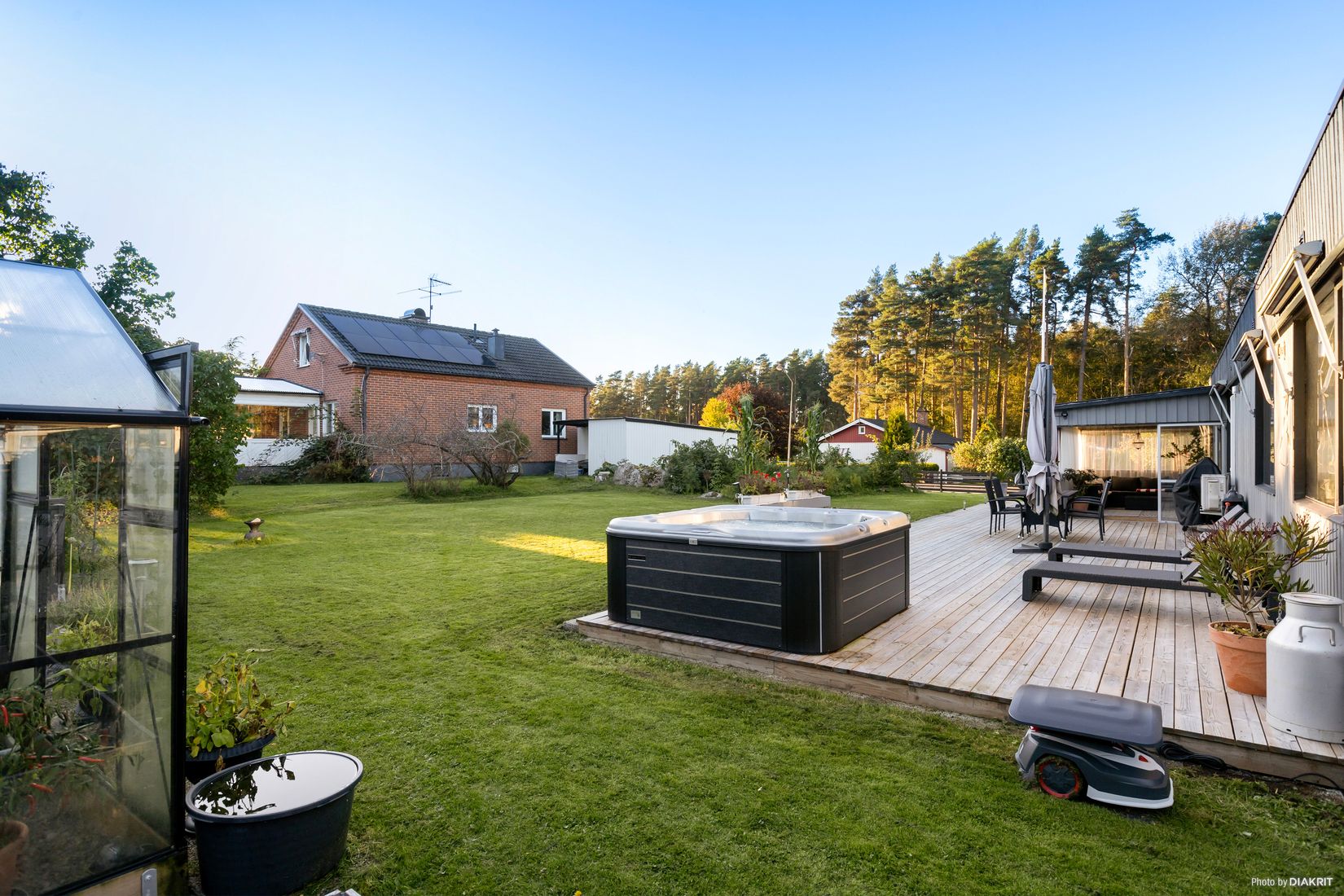 Villa, Stenhuggarevägen 9, Hällabrottet, Kumla