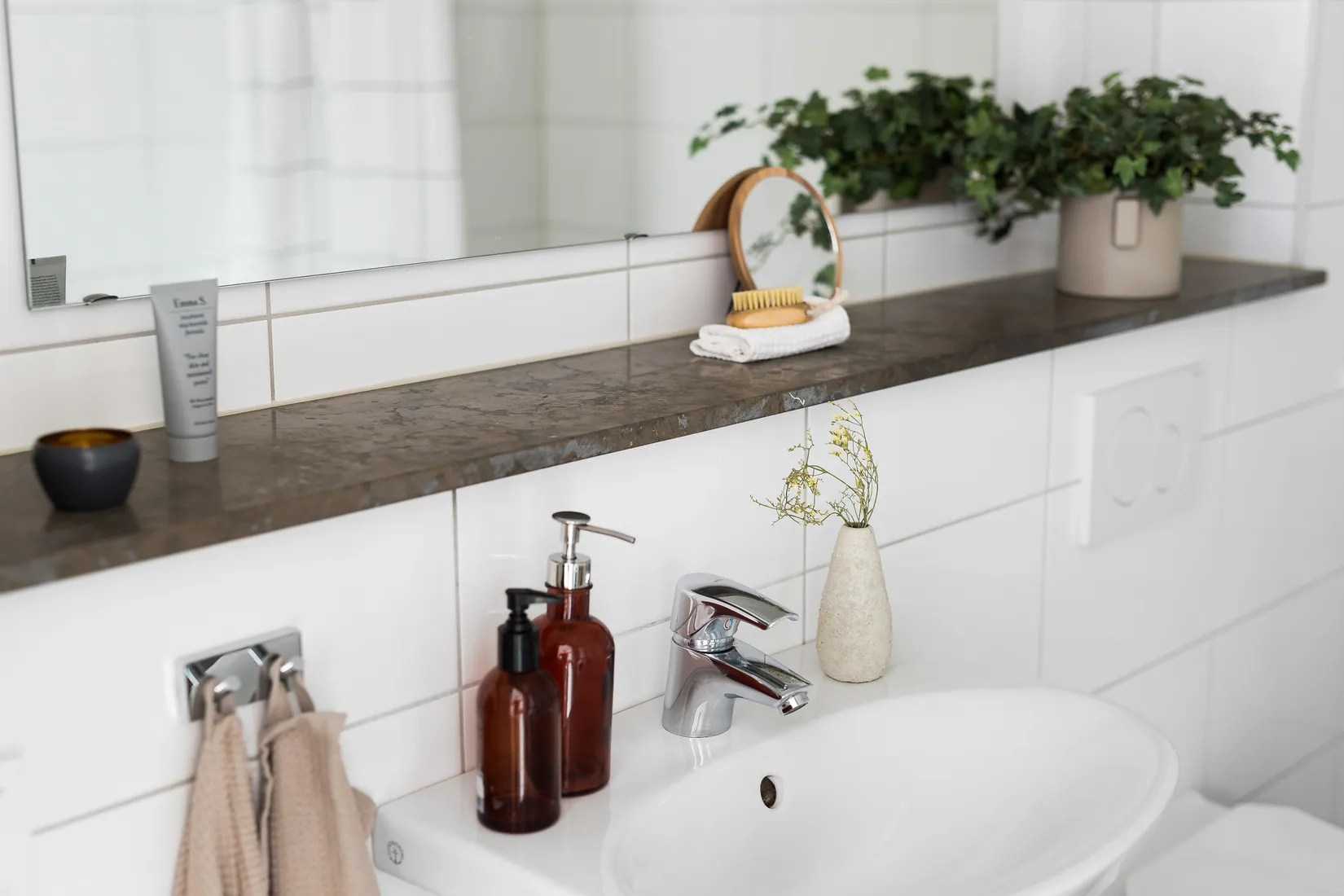 Bostadsrätt, Östersundsgatan 7, Vån 5 (0502/1517), Vällingby Parkstad / Råcksta, Stockholm