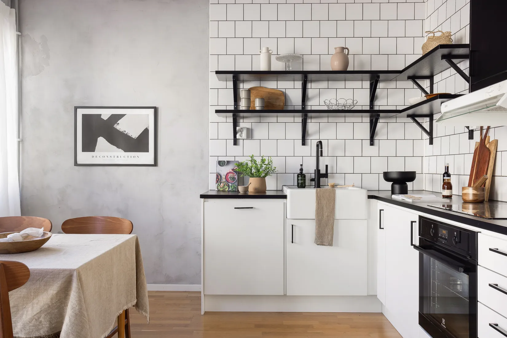 Bostadsrätt, Östersundsgatan 7, Vån 5 (0502/1517), Vällingby Parkstad / Råcksta, Stockholm