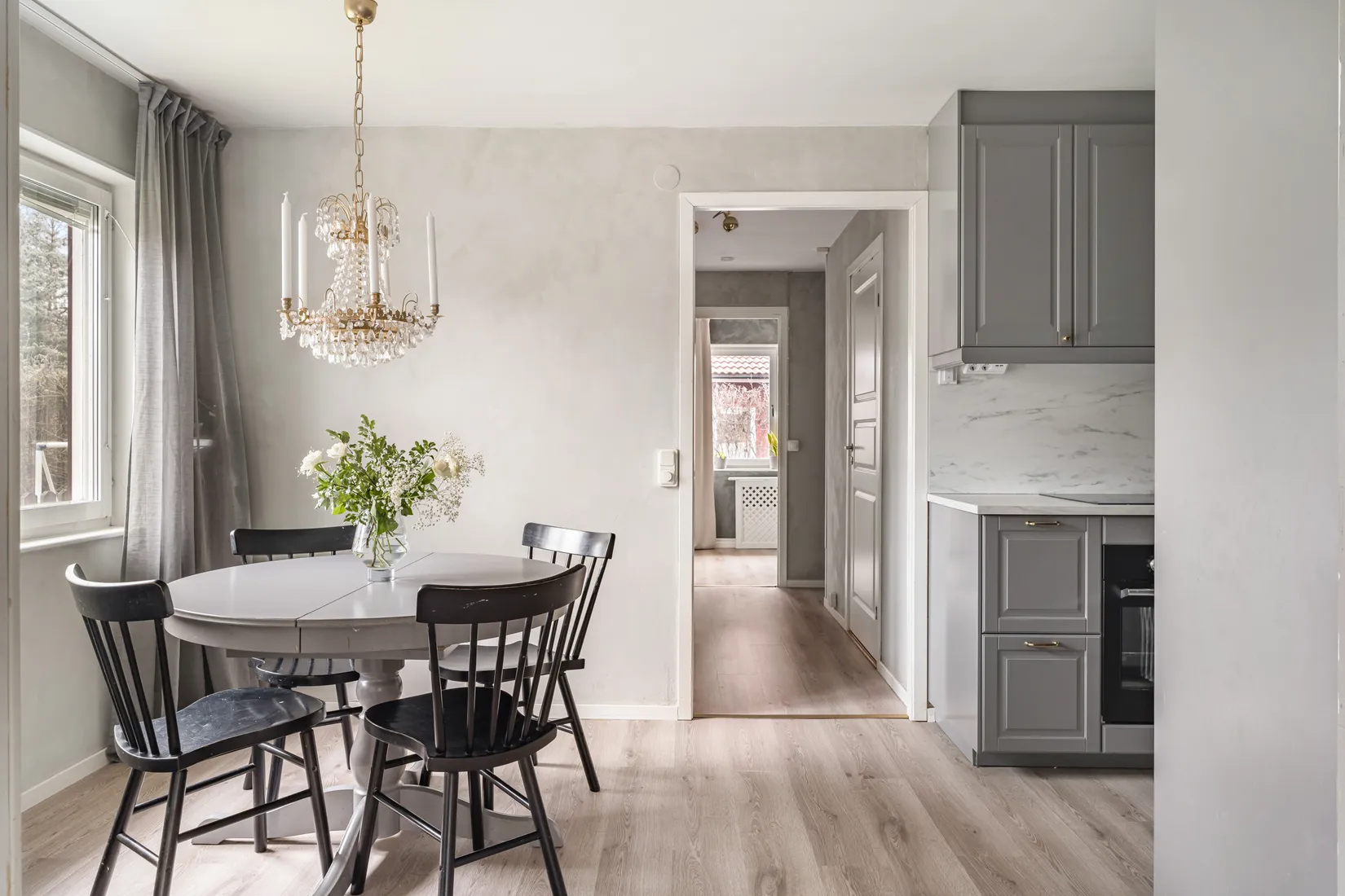 Villa, Radhus, Götavägen 106, Gribbylund, Täby