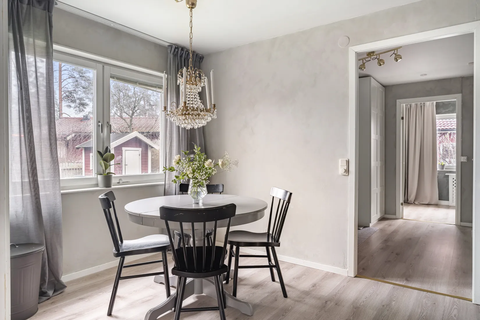 Villa, Radhus, Götavägen 106, Gribbylund, Täby