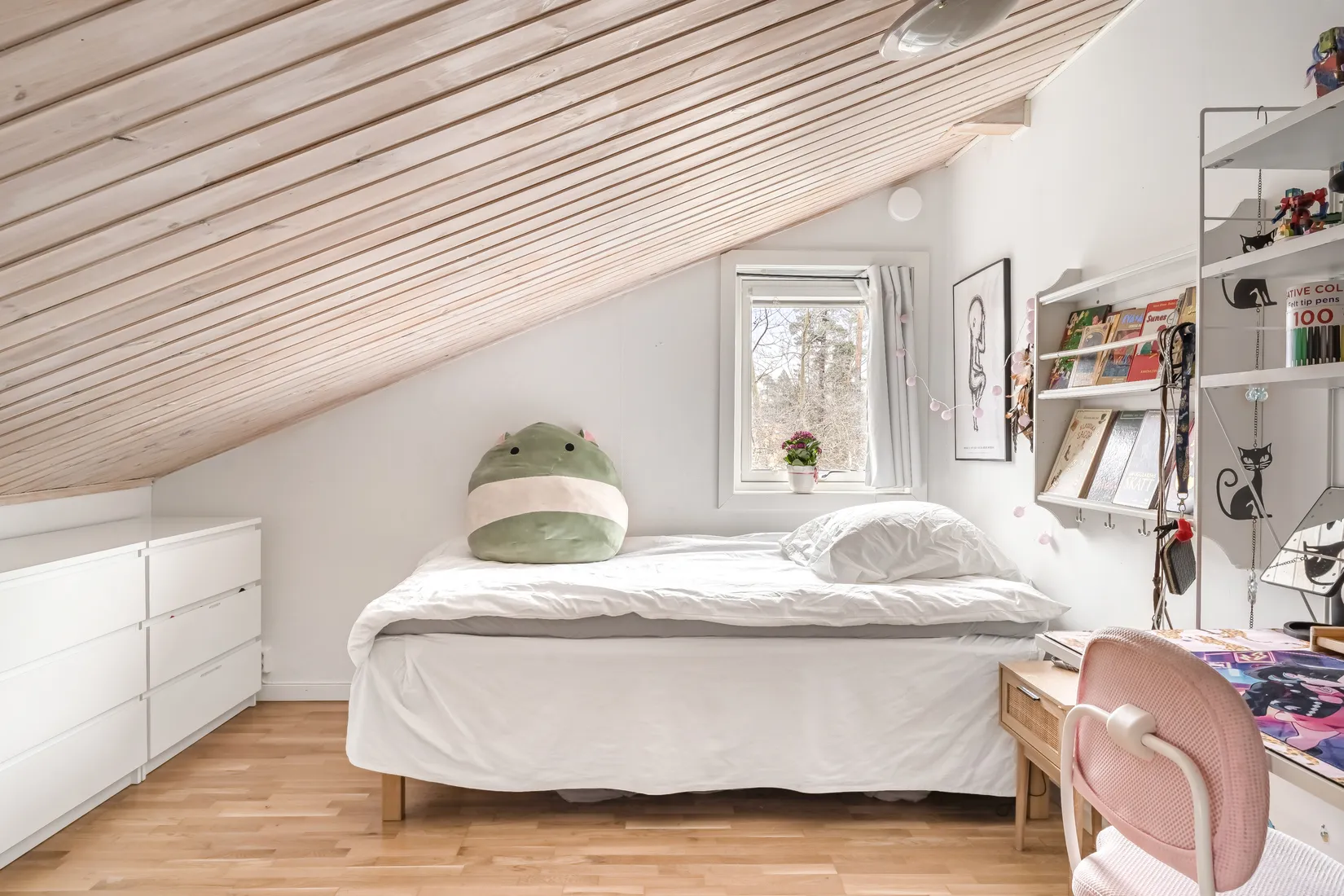 Villa, Radhus, Götavägen 106, Gribbylund, Täby