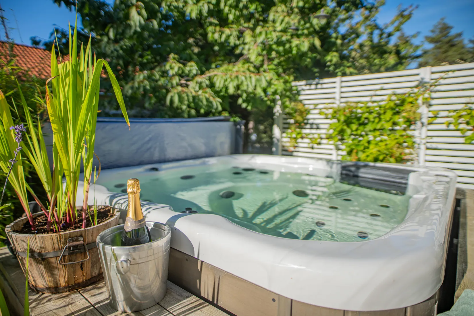 Villa, Hallgrens väg 18, Uppsala Näs, Uppsala