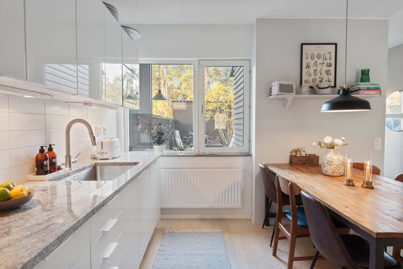 Bostadsrätt, Radhus, Pastor Normans Väg 33, Gustavsberg Höjdhagen, Värmdö
