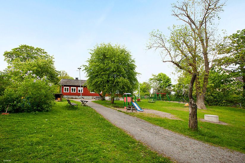 Bostadsrätt, Radhus, Pastor Normans Väg 33, Gustavsberg Höjdhagen, Värmdö